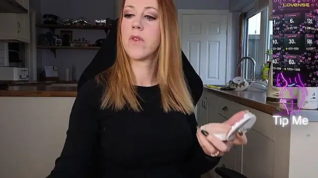 stripmequick online show from 02/26/25, 09:33