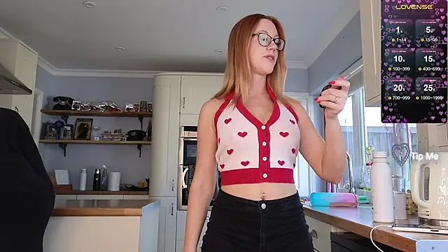 stripmequick online show from 09/13/25, 01:33