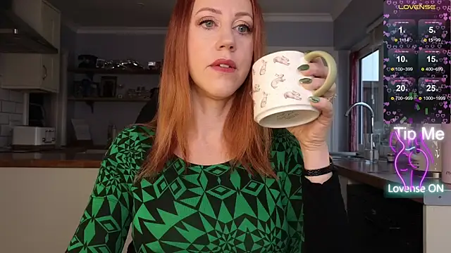 stripmequick online show from 12/04/25, 10:25