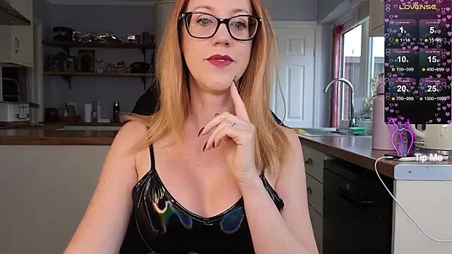 stripmequick online show from 10/02/25, 09:56