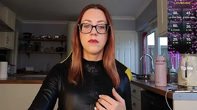 stripmequick online show from 10/27/25, 01:23