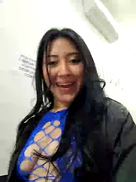 Snapshot of PamelaTomson chatting on 03/18/25, 12:30 PamelaTomson online show from 03/18/25, 12:30