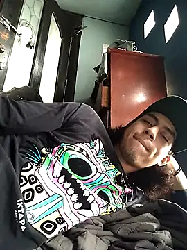 AlexAlejandro13 online show from 01/08/26, 06:58