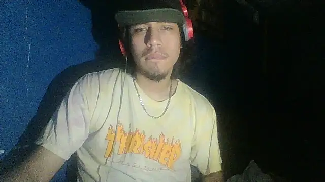 AlexAlejandro13 online show from 10/18/25, 07:54