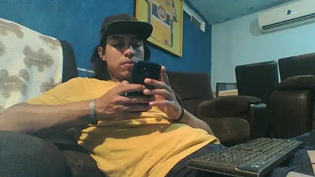 AlexAlejandro13 online show from 03/08/26, 03:32