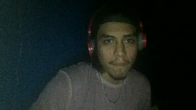 AlexAlejandro13 online show from 10/04/25, 07:10