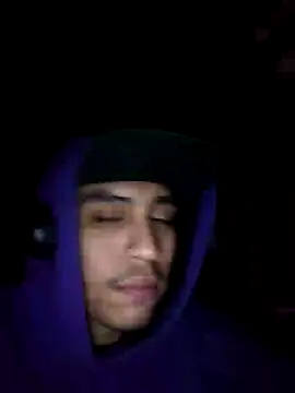 AlexAlejandro13 online show from 12/04/25, 04:11