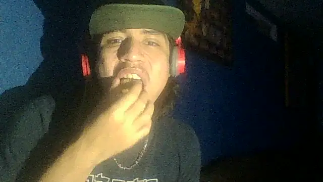 AlexAlejandro13 online show from 10/15/25, 05:06