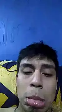 AlexAlejandro13 online show from 12/04/24, 10:46