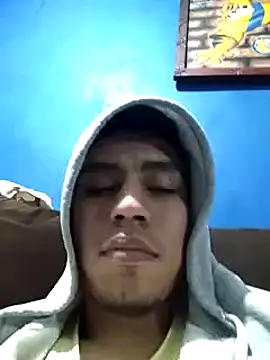 AlexAlejandro13 online show from 12/26/24, 04:36