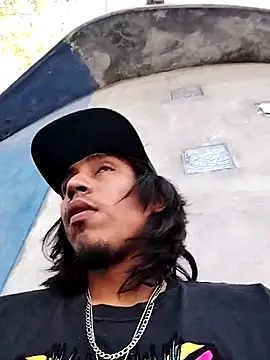 AlexAlejandro13 online show from 03/28/26, 10:00