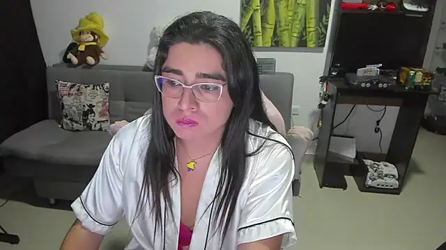 Khalifa Gold online show from 04/16/26, 03:29