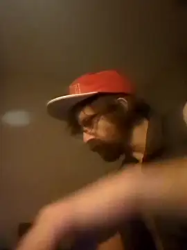 Bottomslut4tops84 online show from 12/17/25, 09:36