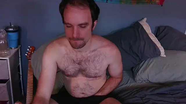 Snapshot of hpluvsplata chatting on 09/16/25, 01:12 hpluvsplata online show from 09/16/25, 01:12