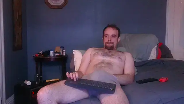 Snapshot of hpluvsplata chatting on 03/16/25, 03:28 hpluvsplata online show from 03/16/25, 03:28