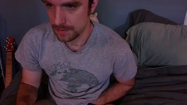 Snapshot of hpluvsplata chatting on 09/17/25, 12:29 hpluvsplata online show from 09/17/25, 12:29