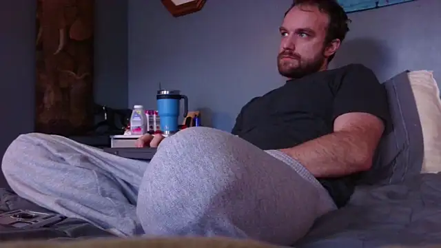 Snapshot of hpluvsplata chatting on 09/10/25, 01:10 hpluvsplata online show from 09/10/25, 01:10