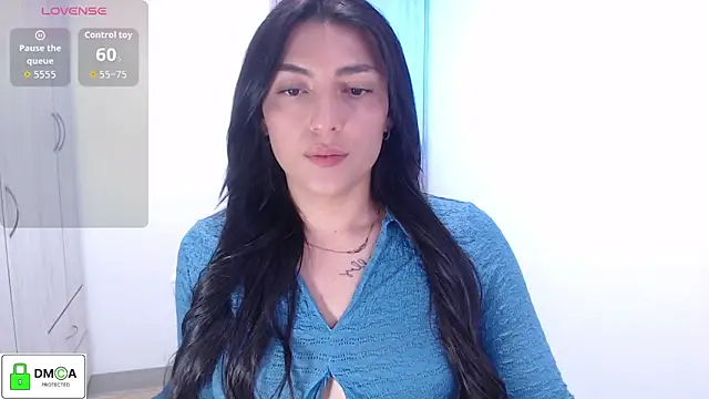 EricaVanderhill online show from 11/15/25, 09:52