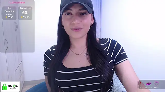 EricaVanderhill online show from 10/28/25, 09:25