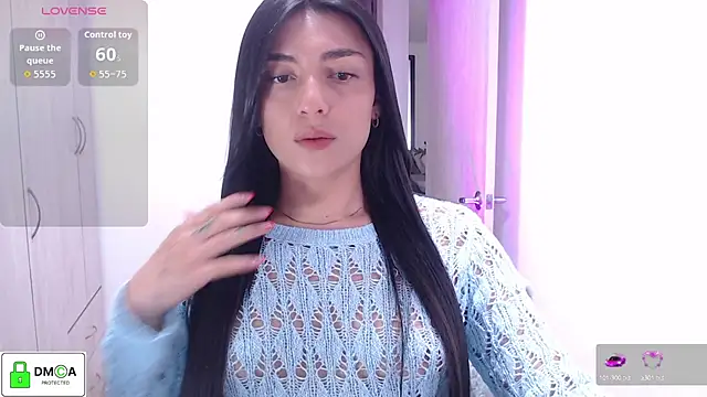 EricaVanderhill online show from 11/12/25, 06:23