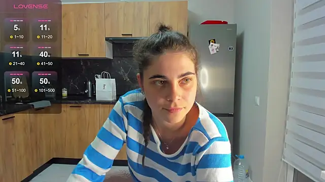 Bella Foryou online show from 05/29/26, 08:48