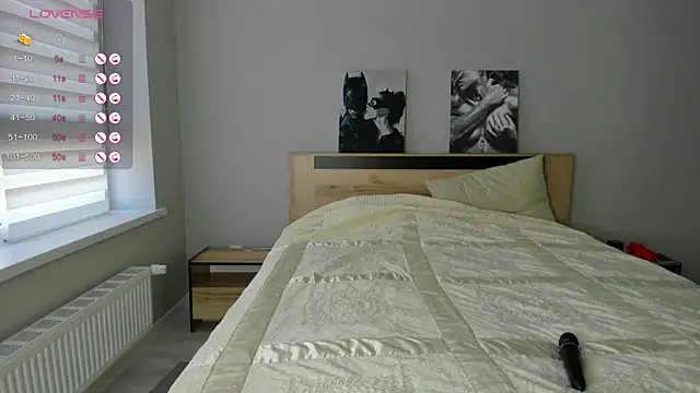 Bella Foryou online show from 11/28/25, 11:54