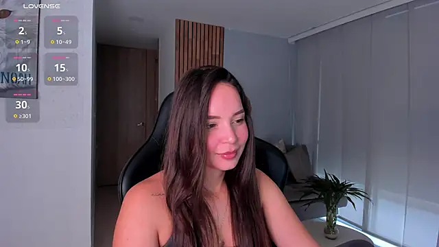 AnnieHallX online show from 11/23/25, 10:20