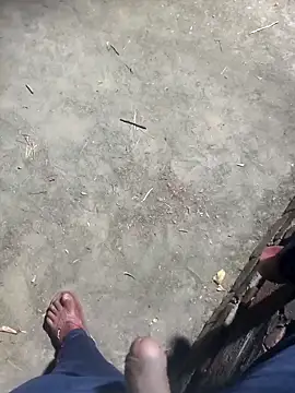 FinableKnee online show from 10/22/25, 01:21