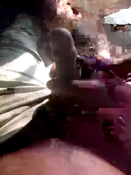 FinableKnee online show from 11/17/25, 03:54