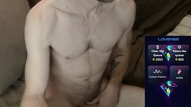 Snapshot of MaxRouger chatting on 11/09/25, 05:55 MaxRouger online show from 11/09/25, 05:55