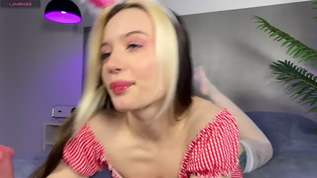  blowjob queen online show from 07/10/26, 09:37