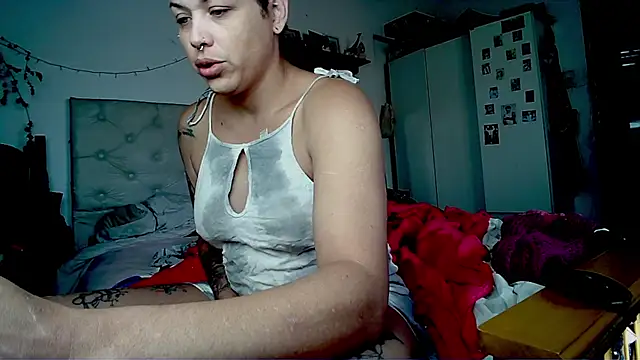 Alicbranca online show from 05/10/26, 02:52