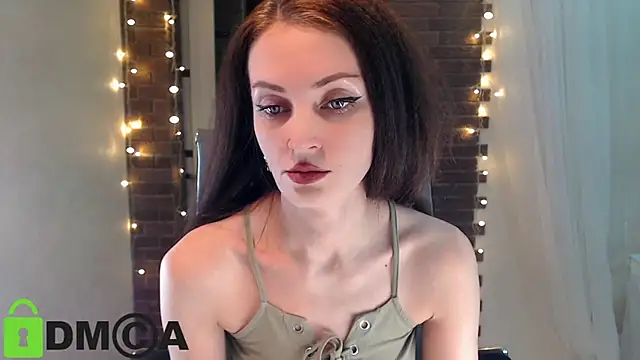 ms kelarini online show from 10/05/25, 04:31