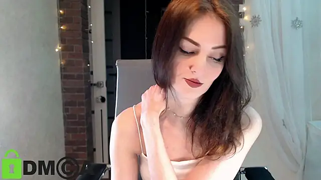 ms kelarini online show from 12/21/25, 03:47