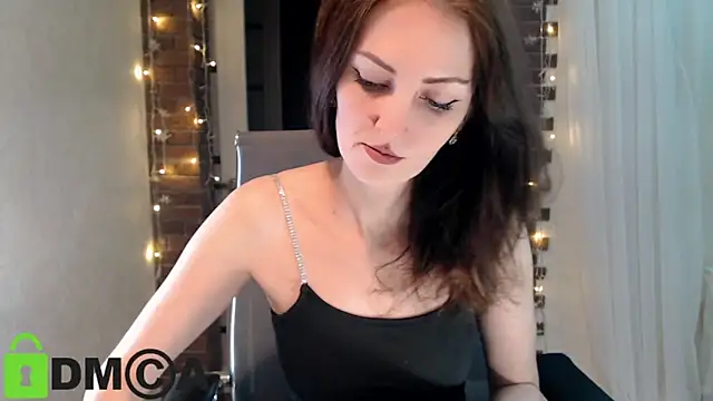 ms kelarini online show from 11/29/25, 04:40