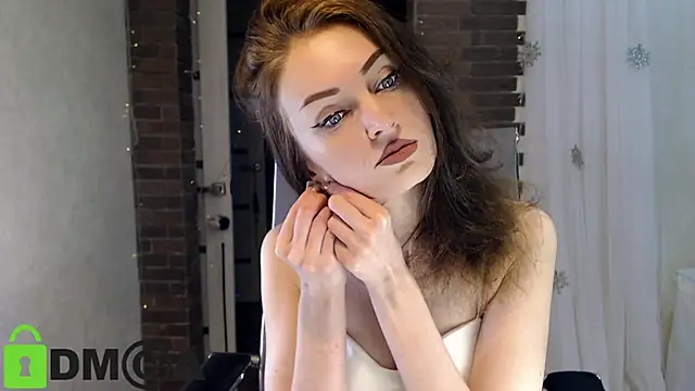 ms kelarini online show from 01/10/26, 03:18