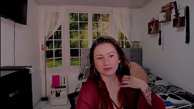 vanessabrown  online show from 05/20/26, 02:47