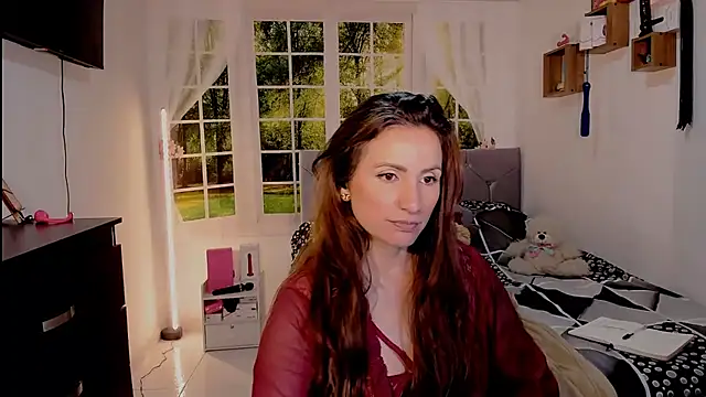 Snapshot of vanessabrown_ chatting on 07/06/26, 03:58 vanessabrown online show from 07/06/26, 03:58