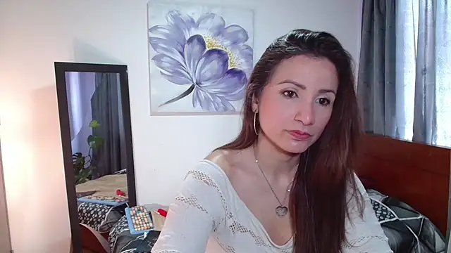 Snapshot of vanessabrown_ chatting on 03/15/25, 02:55 vanessabrown online show from 03/15/25, 02:55