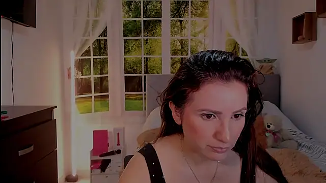 Snapshot of vanessabrown_ chatting on 06/03/26, 06:34 vanessabrown online show from 06/03/26, 06:34