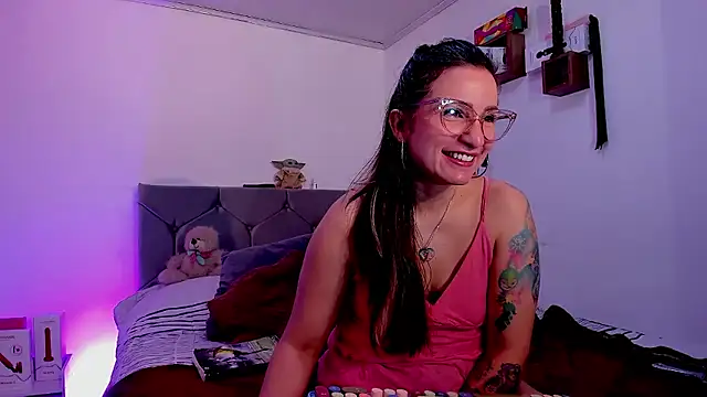 Snapshot of vanessabrown_ chatting on 01/14/26, 05:16 vanessabrown online show from 01/14/26, 05:16