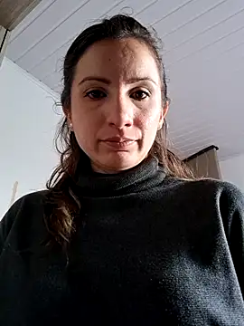 Snapshot of vanessabrown_ chatting on 09/30/25, 05:08 vanessabrown online show from 09/30/25, 05:08