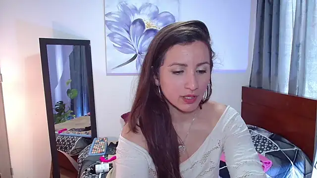 Snapshot of vanessabrown_ chatting on 03/15/25, 05:59 vanessabrown online show from 03/15/25, 05:59