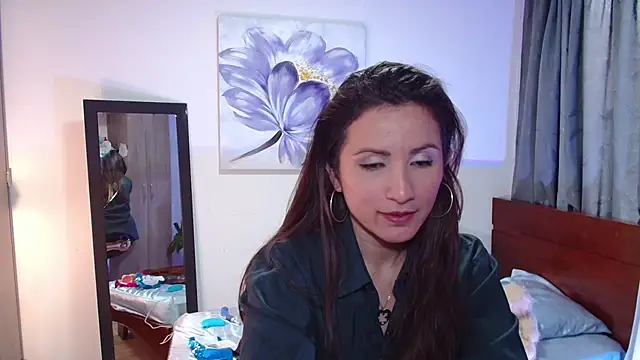 Snapshot of vanessabrown_ chatting on 03/11/25, 06:41 vanessabrown online show from 03/11/25, 06:41