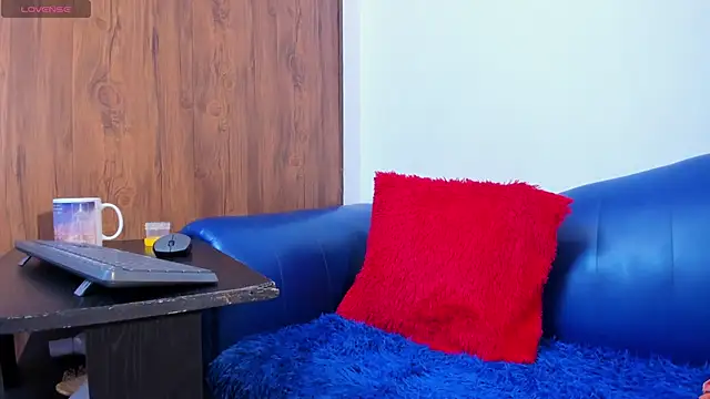 Mature Skinny online show from 03/13/26, 04:28