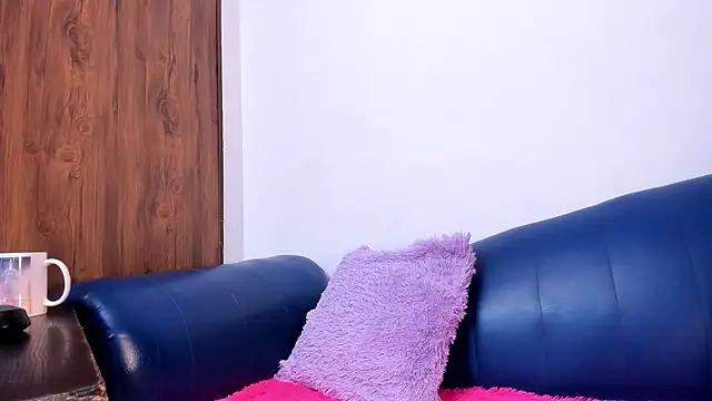 Mature Skinny online show from 04/11/26, 12:09