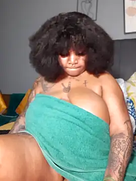 PearlSexxy69 online show from 10/17/25, 11:06