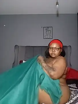 PearlSexxy69 online show from 06/24/26, 07:11