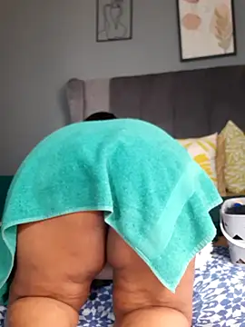 PearlSexxy69 online show from 10/19/25, 12:08