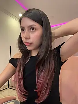 Sensualtease online show from 04/06/26, 01:23